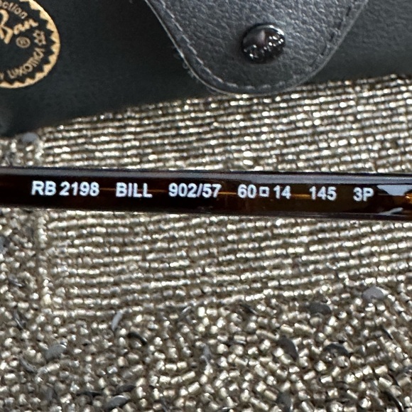 NWT Ray-Ban Bill Aviator polarized sunglasses with case and cloth - Unisex - Picture 9 of 15